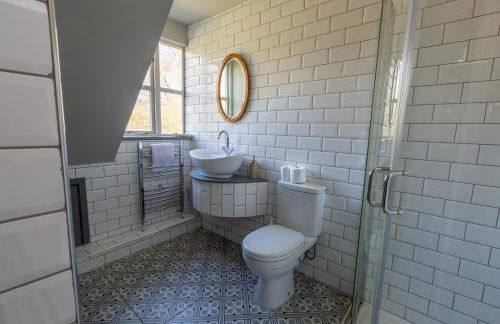 Modernised seven bedroom country house and garden with hot tub - Foto 43