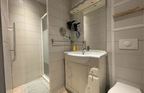 Studio au calme rénové 2023 avec garage - Foto 7