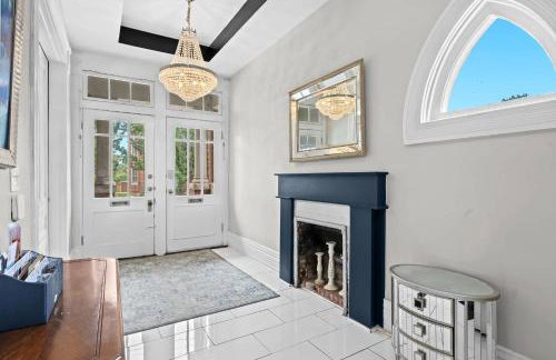 Historic 3-BR Downtown Bourbon Getaway - Foto 11