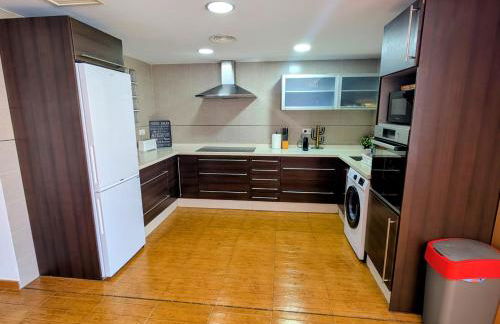 Vacaciones tierra y mar Apartamento en el centro - Foto 4