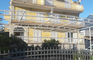 Apartmani Peran - Photo 10