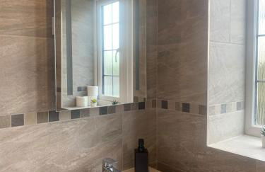 Modern 2-Bed Apartment in Bury, Sleeps 5 - Foto 15