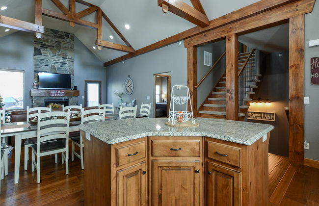 Cedar Crest Lodge - Photo 26