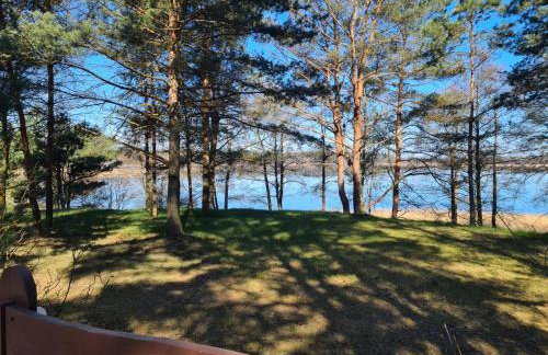 Bajkowy Domek Nad Samym Jeziorem - Foto 8