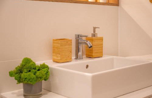 PINE PREMIUM apartament 515 z widokiem na morze ze SPA i basenem przy plaży Pobierowo - Foto 24