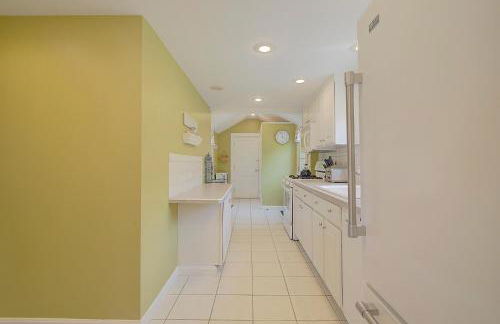 Large Deck Fire Pit Dog Friendly Near Beach - Sleeps 10 - Foto 10