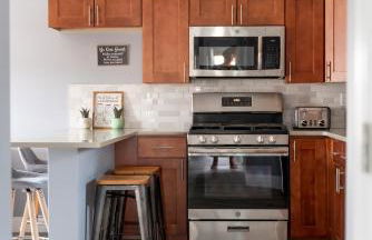 Walk to WP Gate and Free Parking - Foto 10