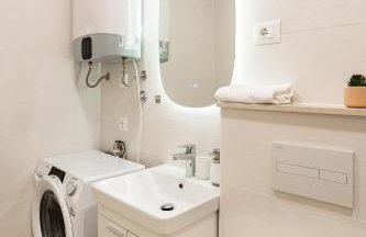 Luxury City Center House - Photo 21