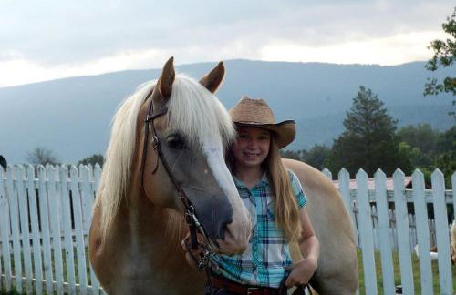 Cozy Cabin Rental and Cowboy Experience at a Tennessee Dude Ranch - Foto 16