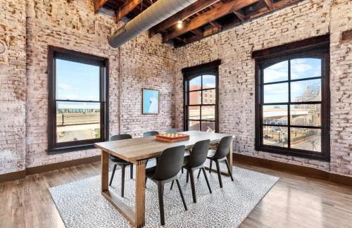 Brick & Bed, Riverfront Lofts, PC 206 - Foto 5