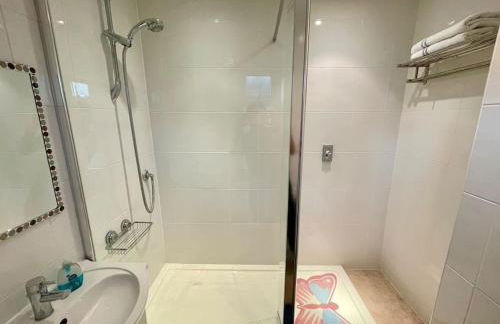 Semi Detached House in Aldershot - Foto 21