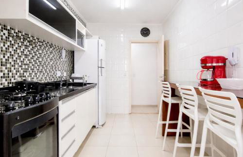 Paraiso no Guarujá Enseada - Piscina - Ar Condicionado - WIFI - Garagem - Photo 18