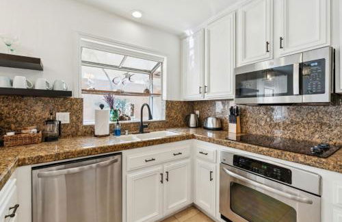 Steps to Main Street Pier Beach 3 Ensuite Bath - Foto 34