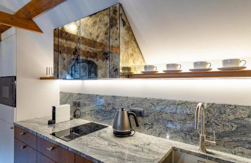 MR 3 Apartments - Photo 86