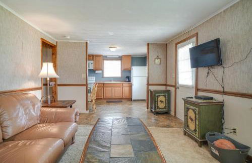 Dandridge Cabin in Inspiration Cove with Lake Access - Photo 7