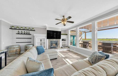 Luxe & Comfy Vineyard Estate ~ Breathtaking Views! - Foto 1