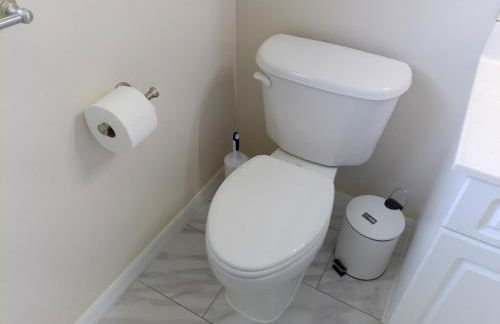 Villa Varona Resort, Heated Pool, Ping-Pong, Pool Table, Fire Pit and Pergola - Foto 76