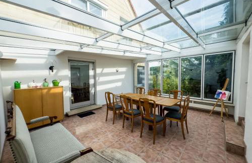 Sunroom 2 Bed Apartment West Town B17 - Foto 10