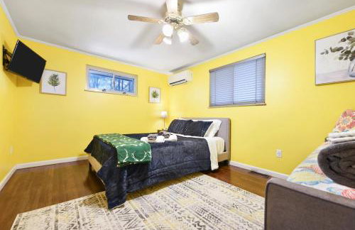 Secluded Hilltop Hideaway - Hot Tub! Two Living Rooms! - Foto 41