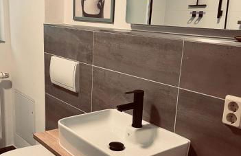 Moderne Fewo mit toller Aussicht - inmitten der Natur - Foto 15