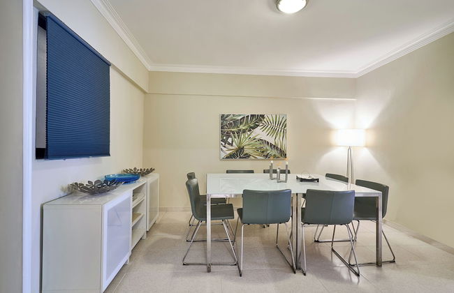 Penthouse in Evaristo Morales Sleeps 14 - Foto 8