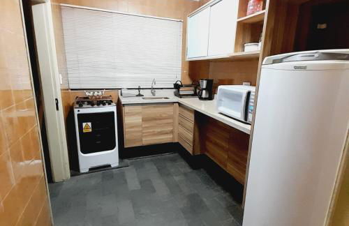 APTO - 1,3 km da AFONSO PENA - 3 quartos com ar condicionado - Foto 2