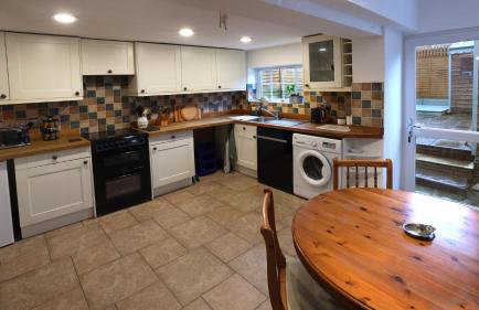 Charming 2BR Edwardian House in Market Town - Foto 26
