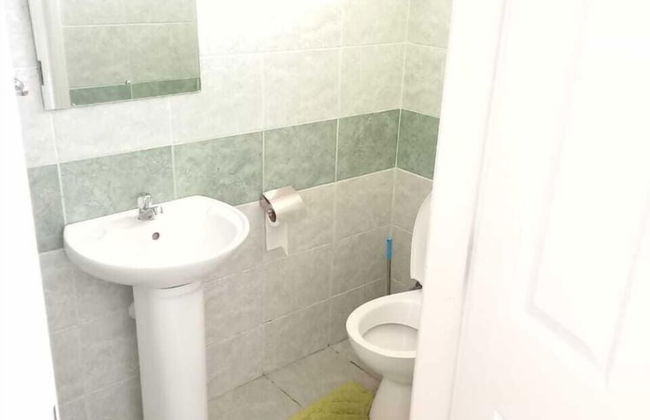 Lilly's Furnished Apartments - Foto 36