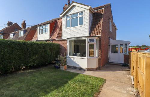 Beach Haven - Photo 1