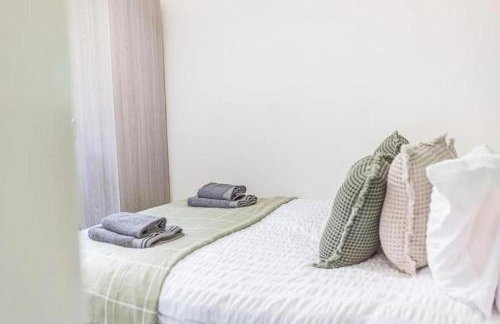 Cozy & Modern Accommodation in Barrow-in-Furness - Photo 12