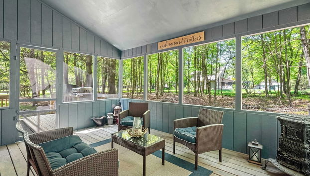 Shady Pines by Avantstay Enclosed Porch, Game Rooms, & Lake/beach Access! - Foto 2, Interior