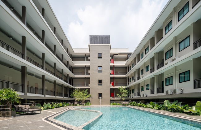 College Haus - Photo 16