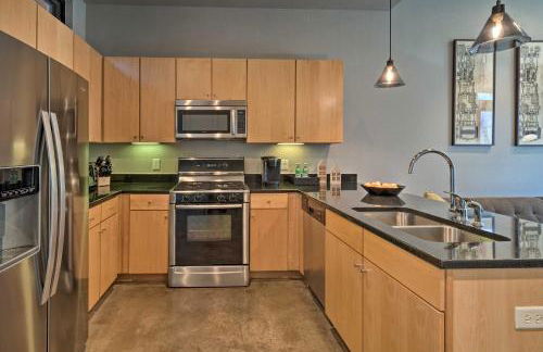 Urban Escape in SoLA with Private Patio! - Foto 11