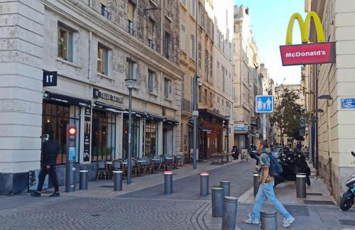 Appartement lumineux au cœur du Vieux-Port - Foto 3