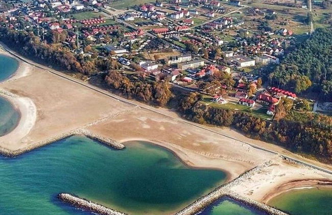 Comfortable, Two-story Holiday Home, Summer Pool - Photo 24