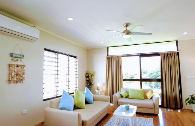 Waterfront Sunset Apt Fantasy Island - Photo 6