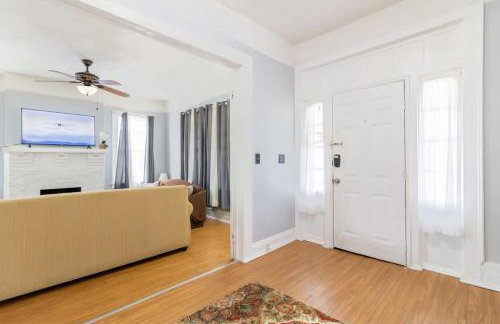 Heart of Downtown Craftsman Walk to Shops Dining - Foto 8