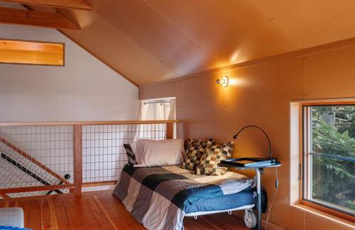 Water Views, Walk to Beach! New Hot Tub! - Foto 41