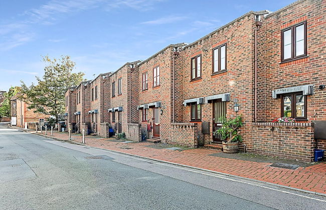 Beautiful Three-bedroom House in Richmond - Foto 67