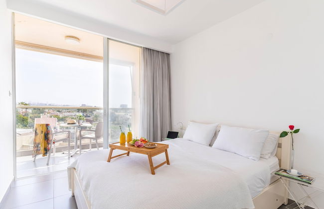 Top Tier Apartment with Swimming Pool - Foto 25