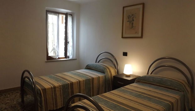 Apartment in Garda With Lake View - Foto 4, Habitación