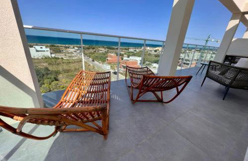 Beautiful penthouse with pool and wonderful beach view - Photo 14