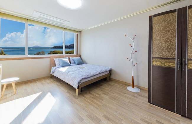 Namhae Oceanview Pension - Foto 3