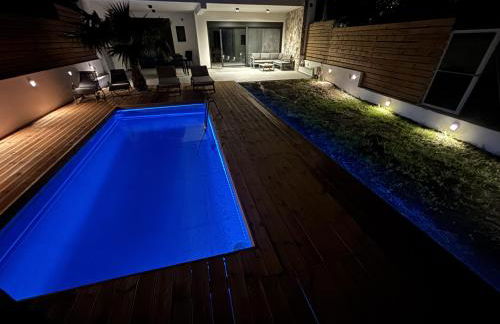 Sea View Sunrise Luxury Apartment - Foto 17