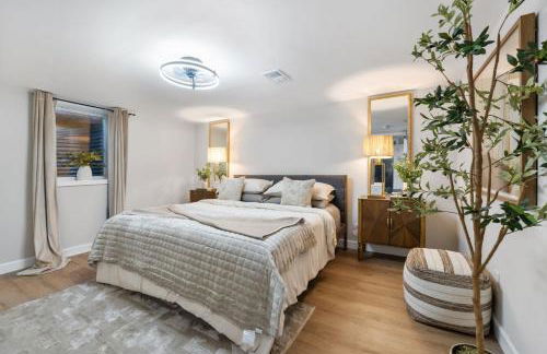 Relax & Play - 4BR Home with Game Room for Family & Outdoor Area - Foto 12