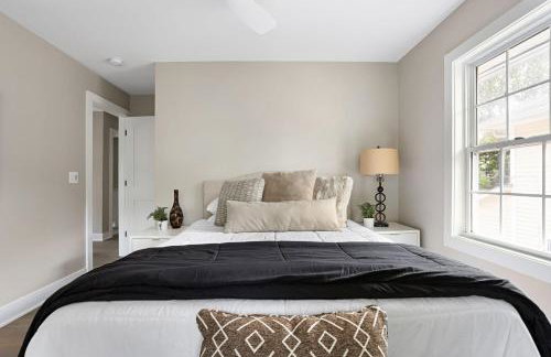 Cute and Quaint on Carrollton-Family Friendly Home - Foto 49