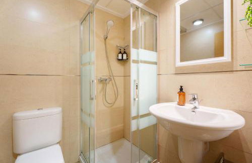 Hogar Brisa de las Marinas acogedor apartamento con amplia terraza y acceso directo a las piscinas-Comfortable apartment with spacious terrace and direct pool access - Foto 31