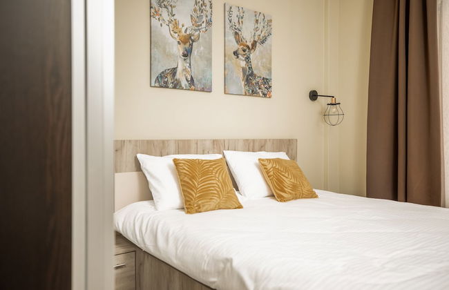 Sky Cabin Apartments - Photo 12