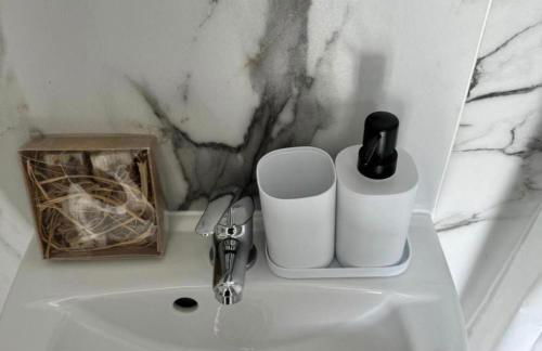 Mein Studio Küche Bad Balkon Wlan TV Kaffee - Foto 12