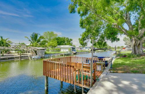 Waterfront Okeechobee Getaway with Backyard Dock! - Foto 2